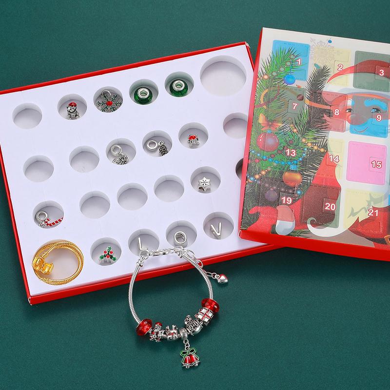 DIY Christmas Bracelet