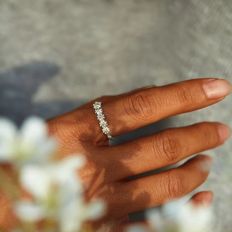 Adjustable Little Daisy Ring