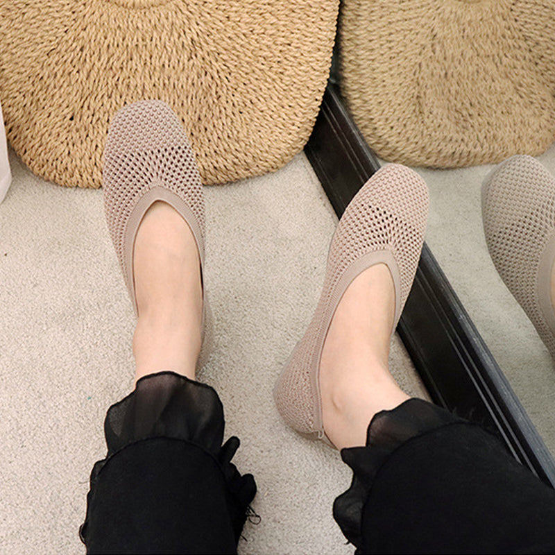 Knitted Flat Ladies Slip On Shoes