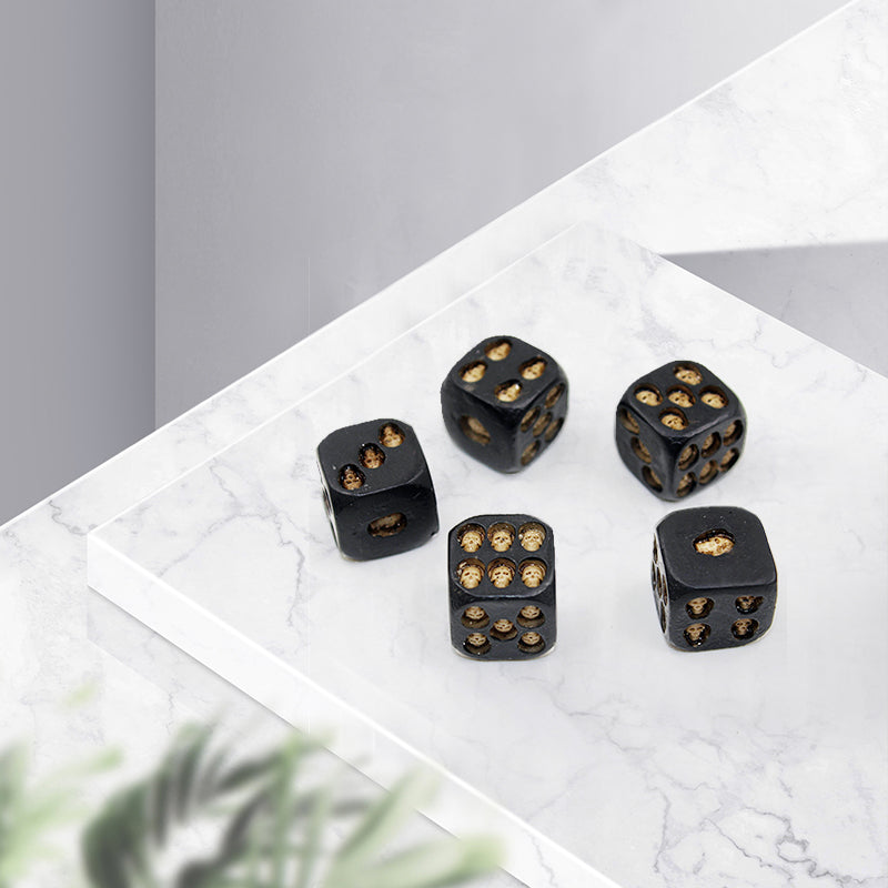 Black Skull Balance Dice