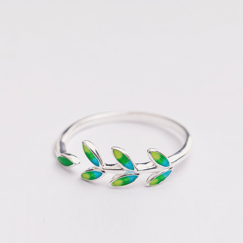 The Green Leaf Ring