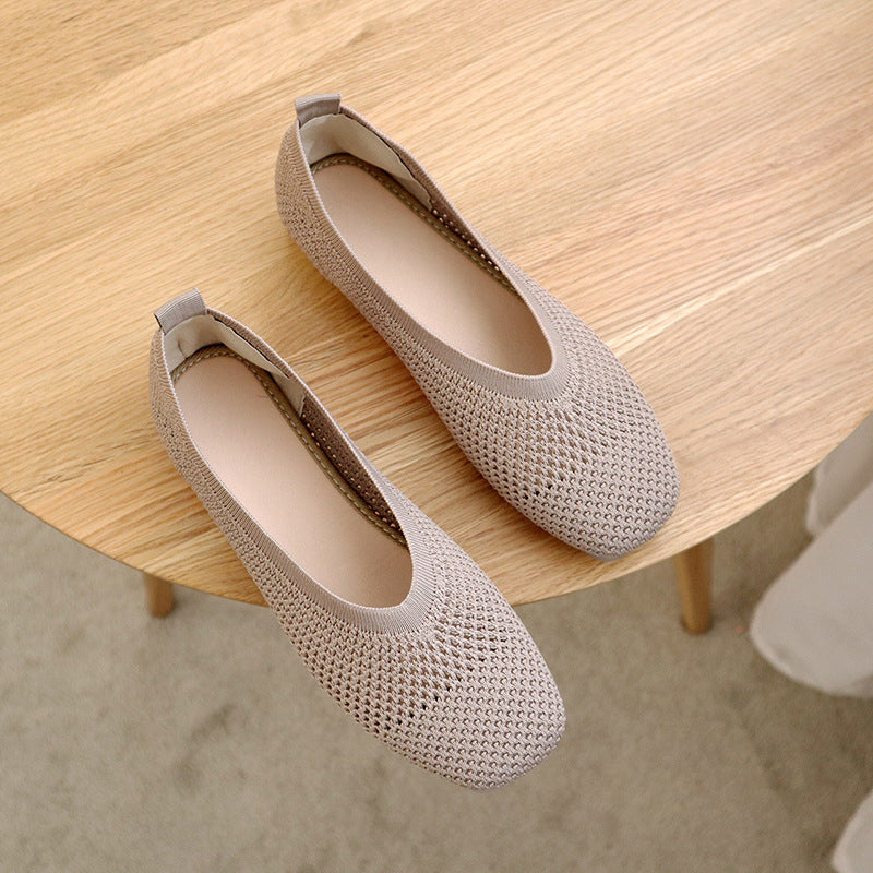 Knitted Flat Ladies Slip On Shoes